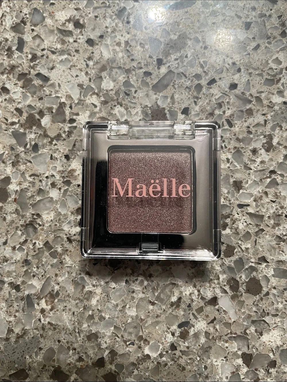 Maëlle Single Shimmer Eyeshadow - Quartz